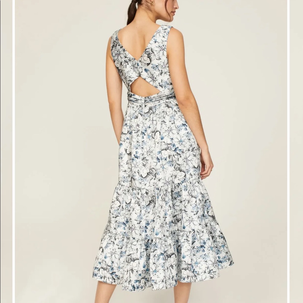 Badgley mischka midi length dress